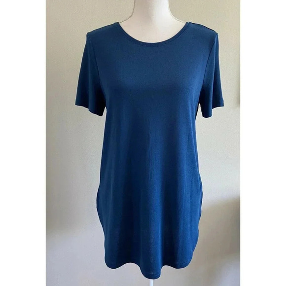 NWT Ann Taylor Shirt Sweater Rounded Hem Blue Small S New - Picture 1 of 5